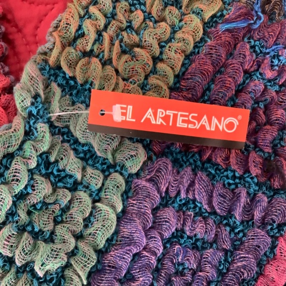 NWT Multicolor Lightweight Scarf Made in Argentina - Picture 3 of 5